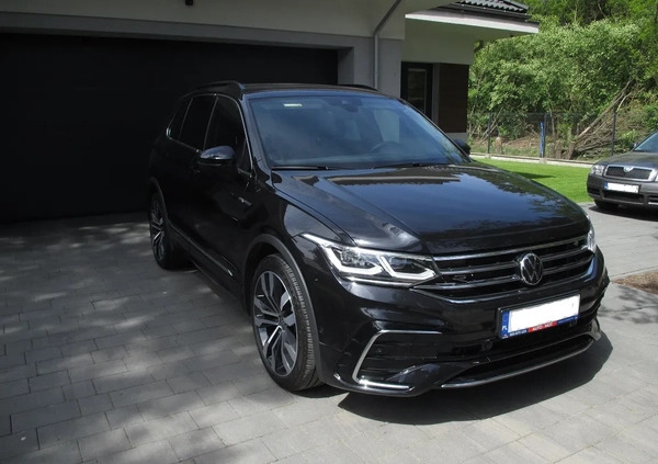 Volkswagen Tiguan cena 175900 przebieg: 23000, rok produkcji 2021 z Józefów małe 92